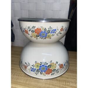 Vintage 2 Piece Set Kobe Kitchen Metal Enamel Nesting Mixing Bowls Floral Print